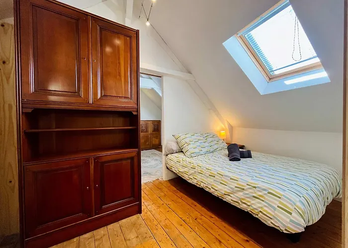 The Duplex Des Flots In The Heart Of Just Steps From The Apartament Grandcamp-Maisy